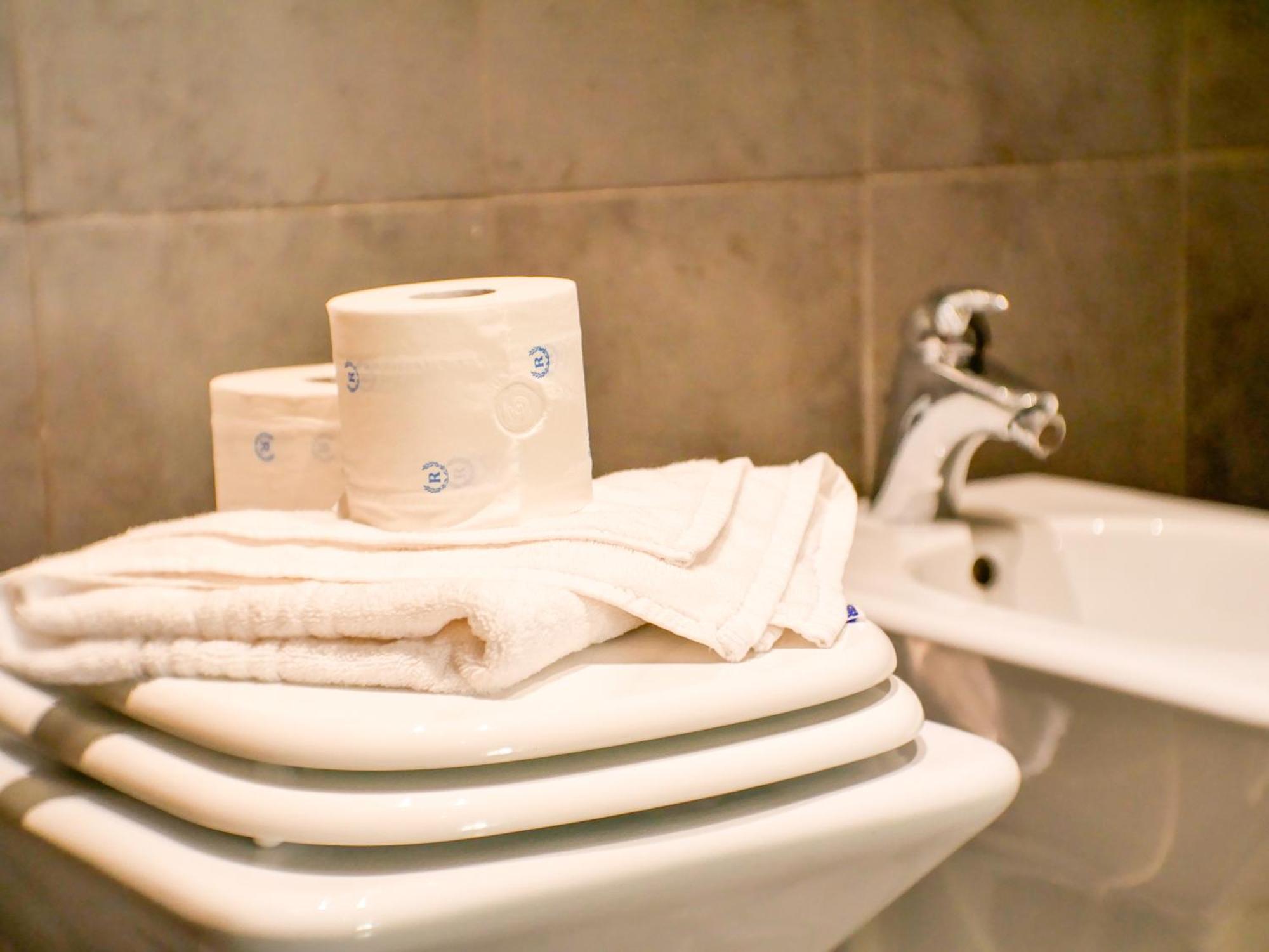 Romarex Luxury Apartment Esterno foto