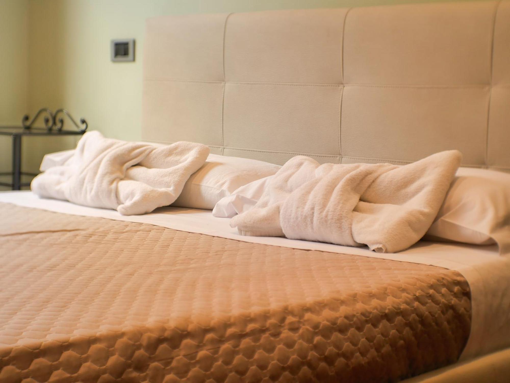 Romarex Luxury Apartment Esterno foto