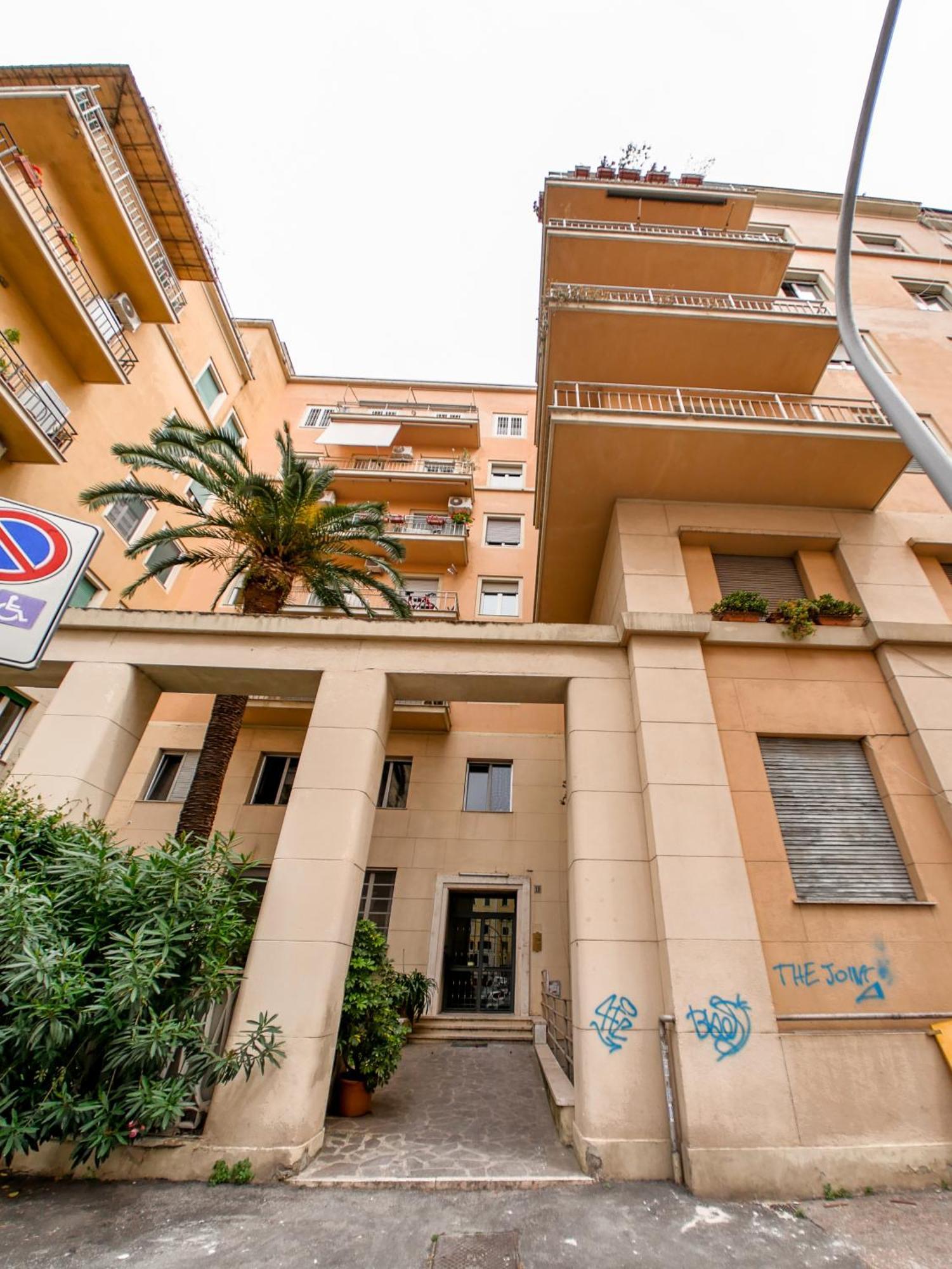 Romarex Luxury Apartment Esterno foto